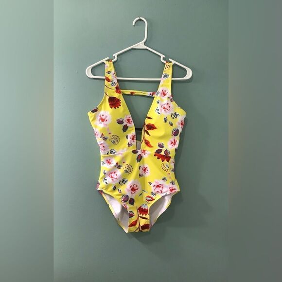 NWOT … Yellow Floral “Size: L” Swimsuit - Picture 1 of 3